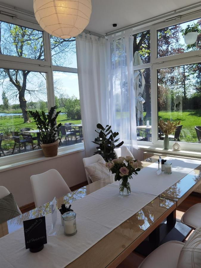 Stedinger Landhotel & Cafe ベルネ エクステリア 写真